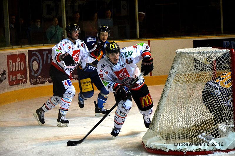 Chamonix  1 - 4 Amiens 