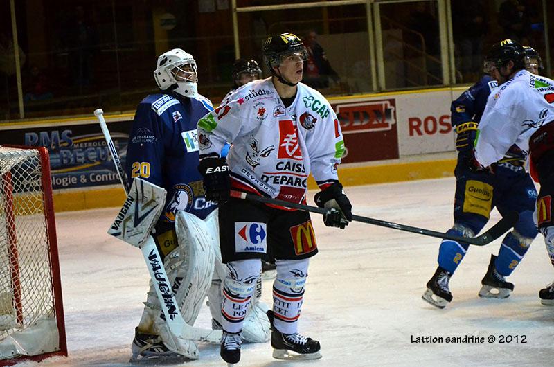 Chamonix  1 - 4 Amiens 