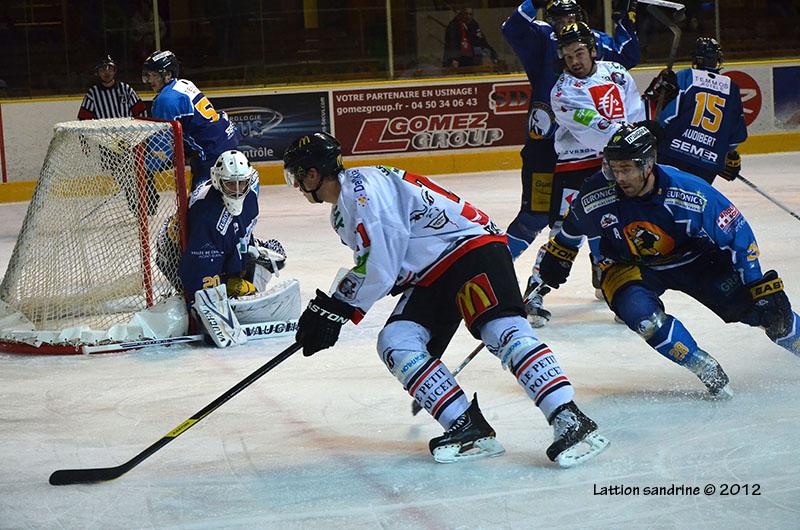 Chamonix  1 - 4 Amiens 