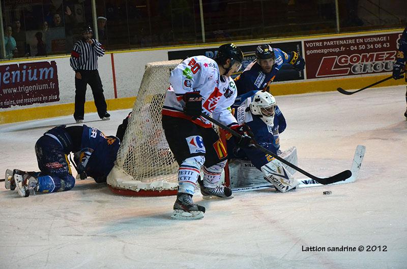 Chamonix  1 - 4 Amiens 