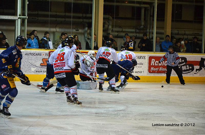 Chamonix  1 - 4 Amiens 