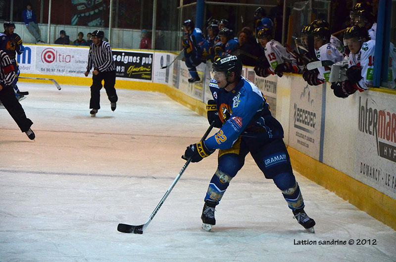 Chamonix  1 - 4 Amiens 