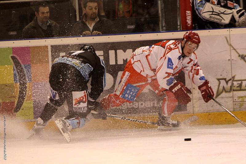 Tours  3 - 5 Valence
