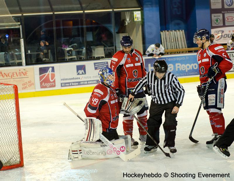 Angers  6 - 0 Caen 
