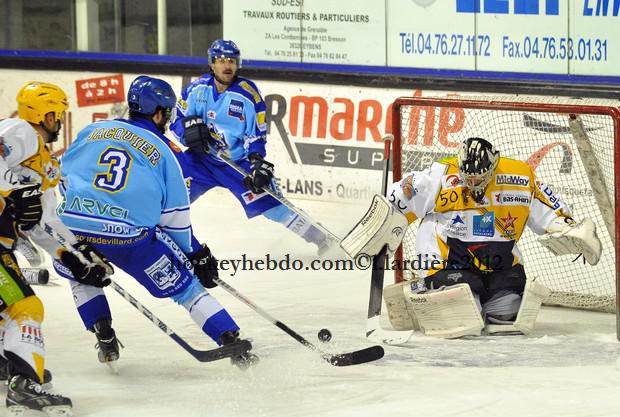 Villard-de-Lans 4 - 1 Strasbourg 