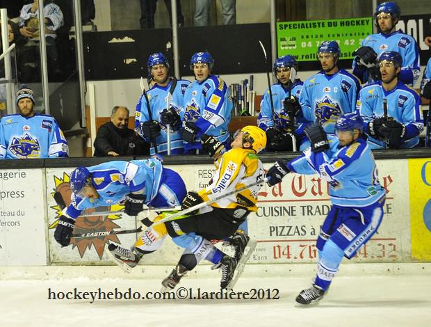 Villard-de-Lans 4 - 1 Strasbourg 