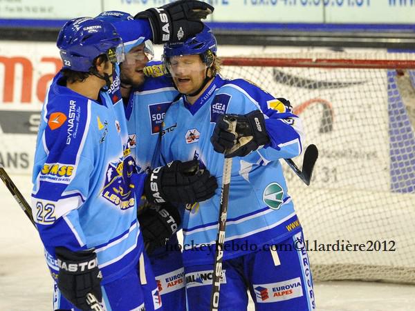 Villard-de-Lans 4 - 1 Strasbourg 