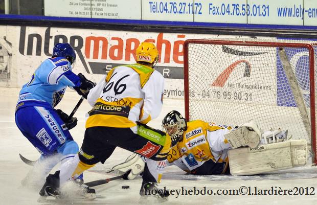 Villard-de-Lans 4 - 1 Strasbourg 
