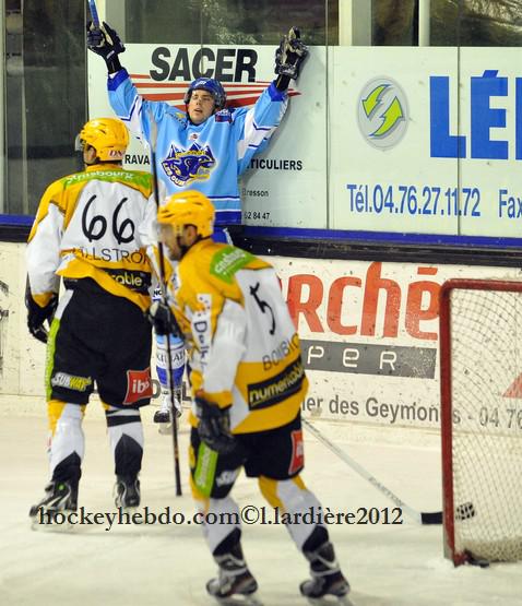 Villard-de-Lans 4 - 1 Strasbourg 