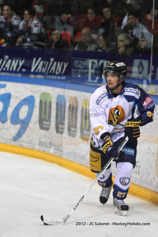 Grenoble  1 - 3 Chamonix 