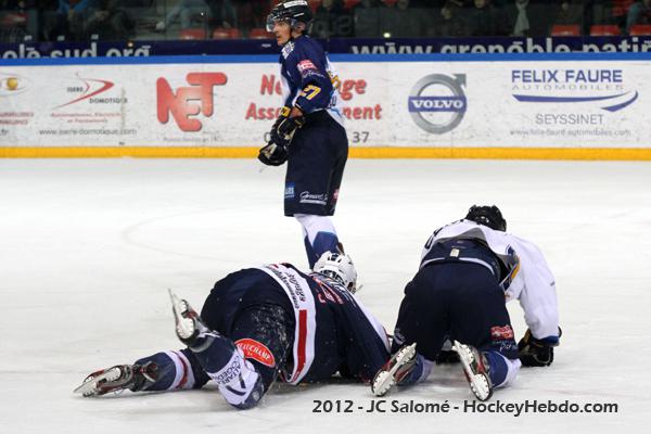 Grenoble  1 - 3 Chamonix 
