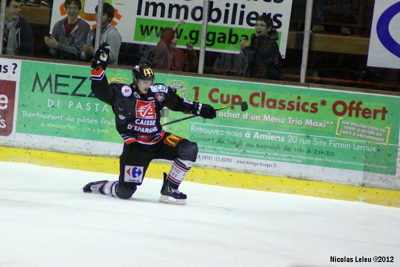 Amiens  5 - 2 Caen 