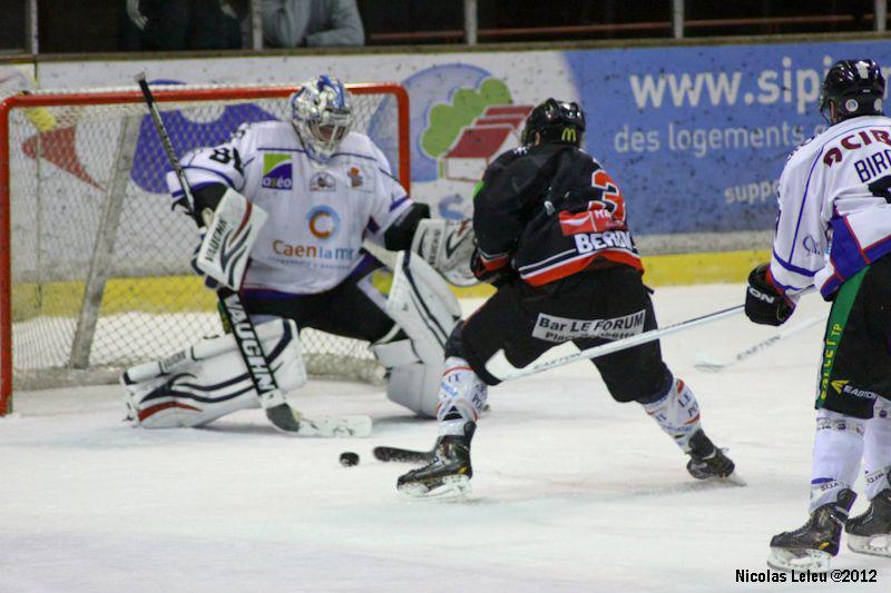 Amiens  5 - 2 Caen 