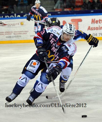 Grenoble  1 - 3 Chamonix 