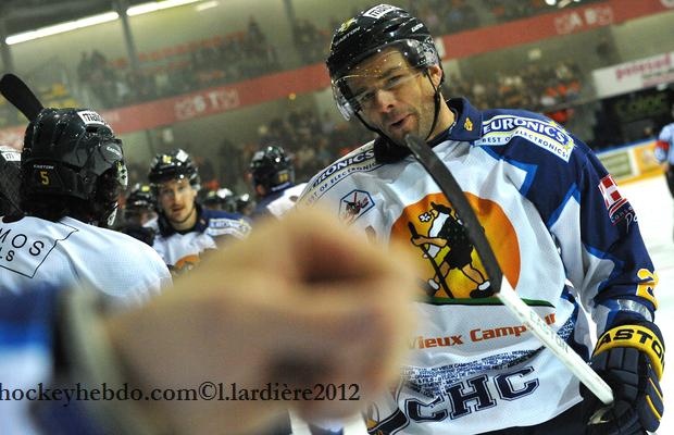 Grenoble  1 - 3 Chamonix 