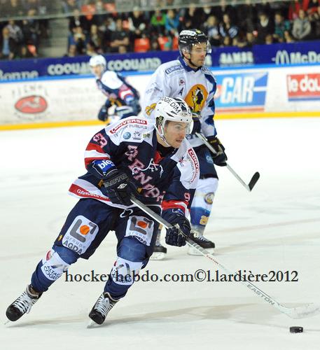 Grenoble  1 - 3 Chamonix 