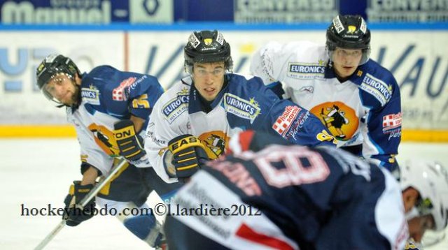 Photo hockey match Grenoble  - Chamonix  le 24/11/2012