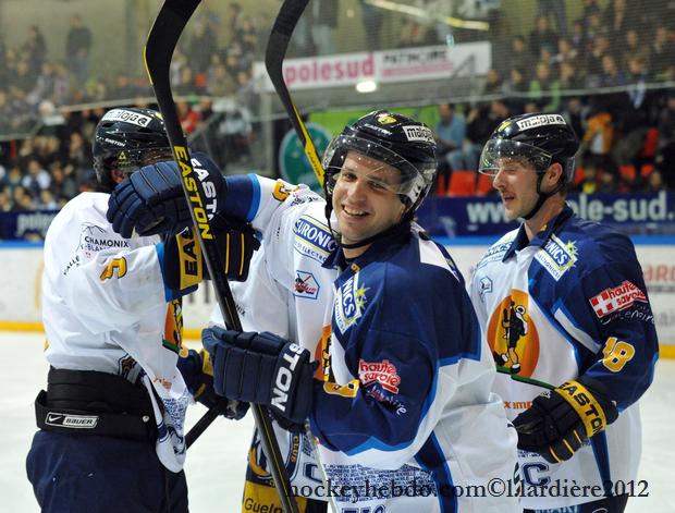 Grenoble  1 - 3 Chamonix 