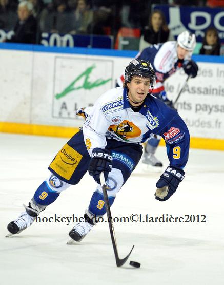 Grenoble  1 - 3 Chamonix 