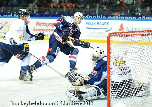 Grenoble  1 - 3 Chamonix 