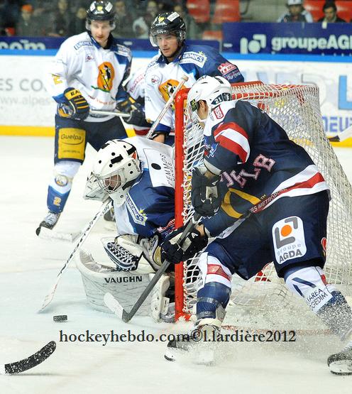 Grenoble  1 - 3 Chamonix 