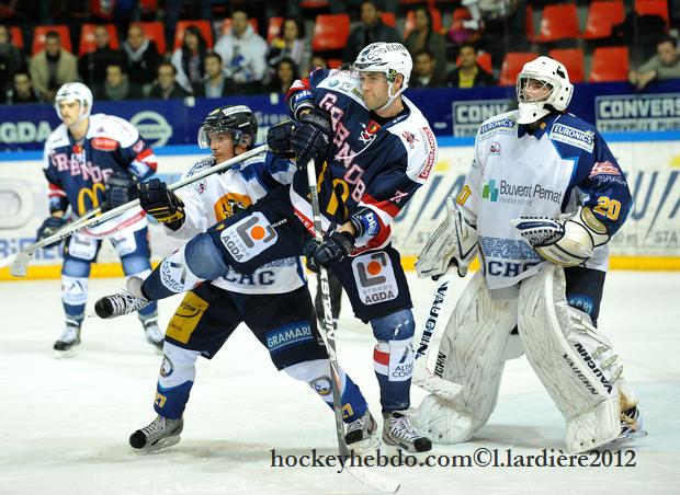 Grenoble  1 - 3 Chamonix 