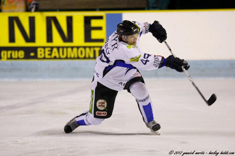 Clermont-Ferrand 7 - 4 Compiègne