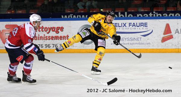 Grenoble  1 - 2 Rouen