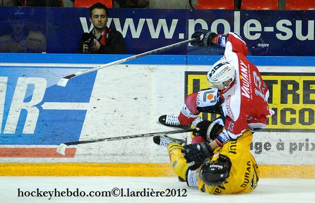 Grenoble  1 - 2 Rouen