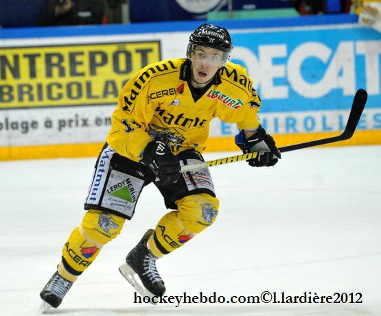 Grenoble  1 - 2 Rouen