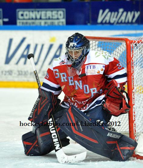 Grenoble  1 - 2 Rouen