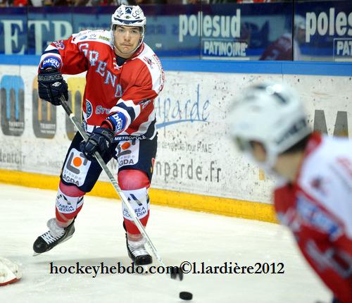 Grenoble  1 - 2 Rouen