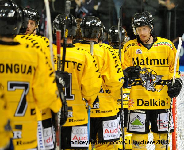 Grenoble  1 - 2 Rouen