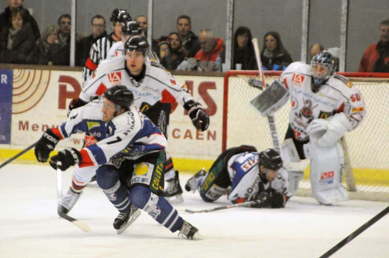 Caen  5 - 4 Mulhouse