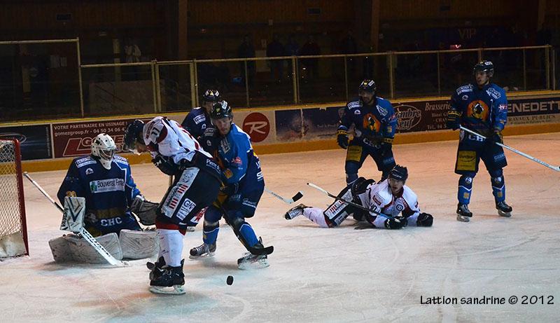 Chamonix  3 - 1 Angers 