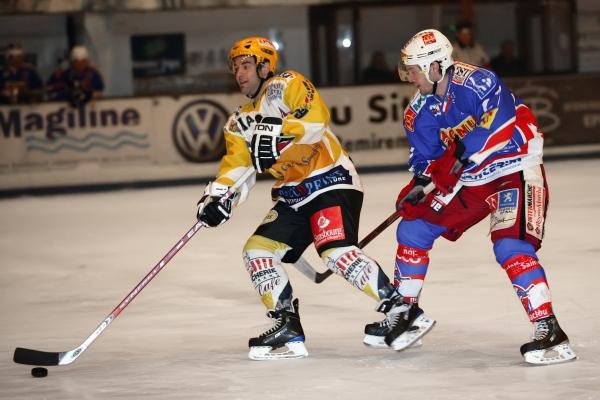 Epinal  7 - 4 Strasbourg 