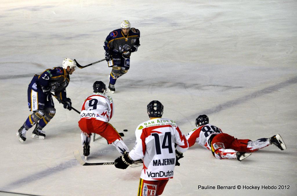 Reims 3 - 1 Nice