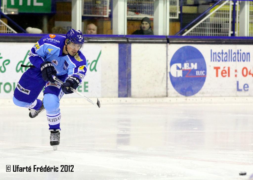 Villard-de-Lans 4 - 2 Epinal 