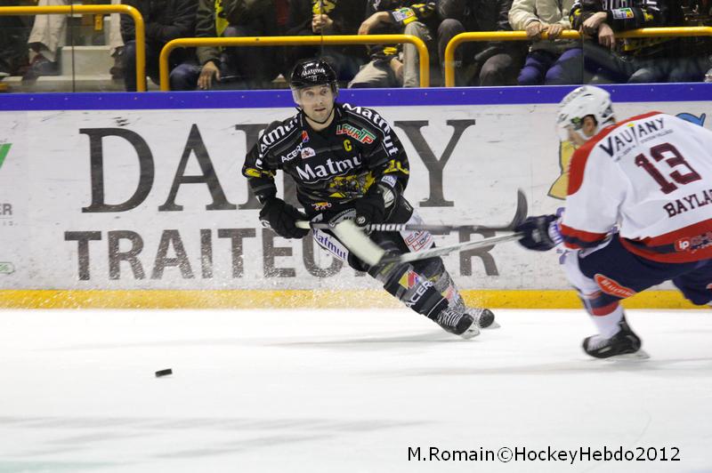 Rouen 5 - 1 Grenoble 