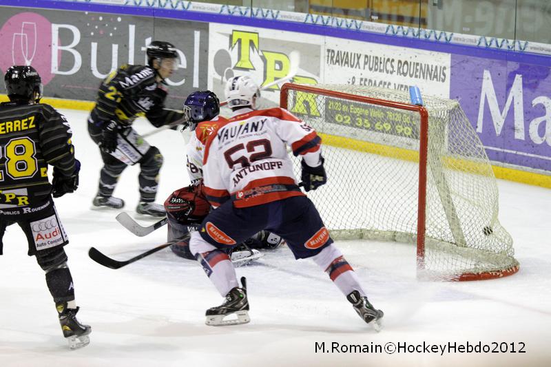 Rouen 5 - 1 Grenoble 