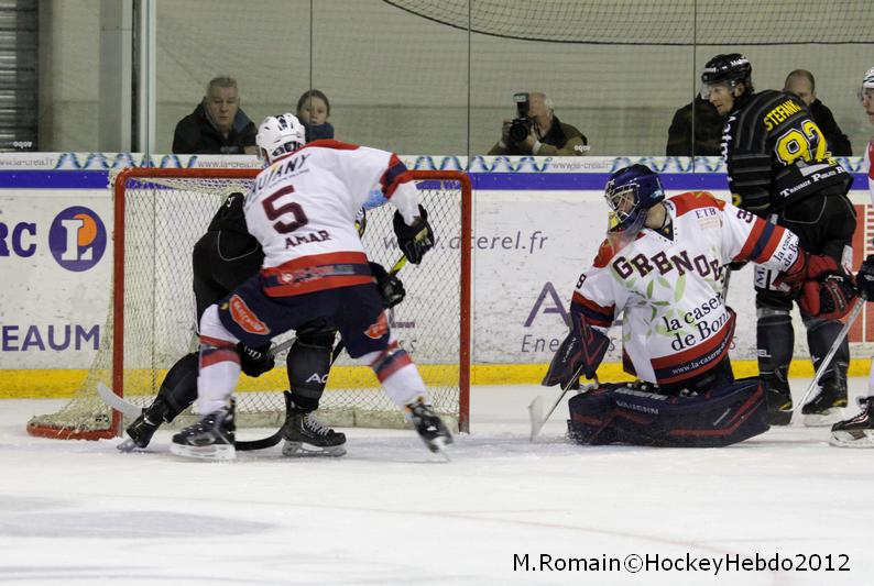 Rouen 5 - 1 Grenoble 
