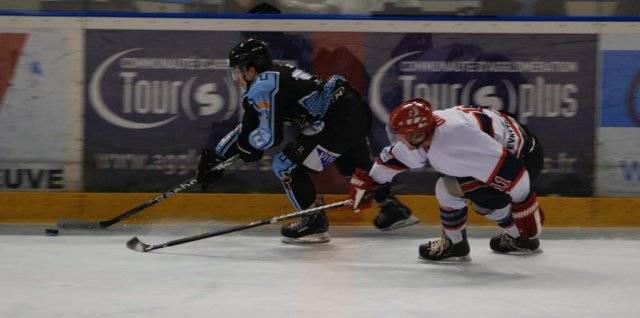 Photo hockey match Tours  - Evry  le 08/12/2012