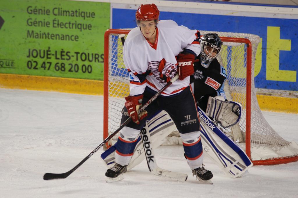 Tours  4 - 2 Evry 