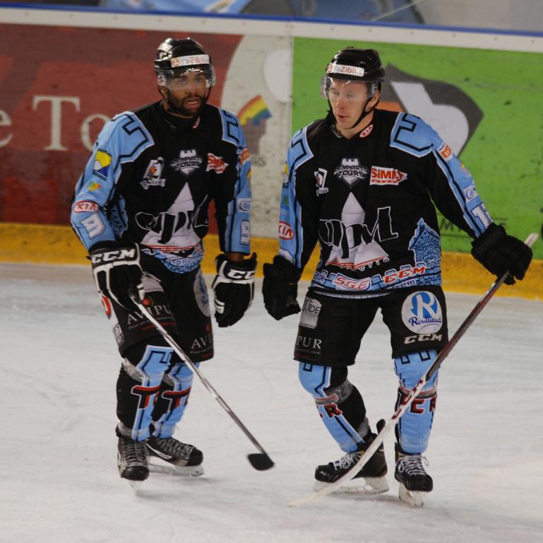 Tours  4 - 2 Evry 