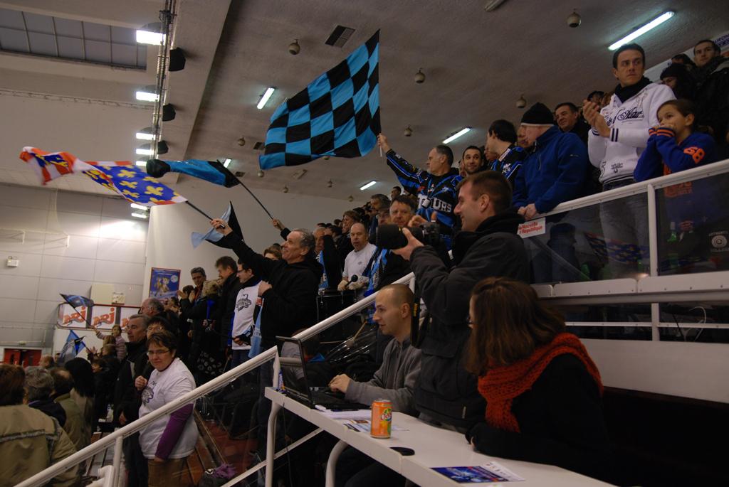 Tours  4 - 2 Evry 
