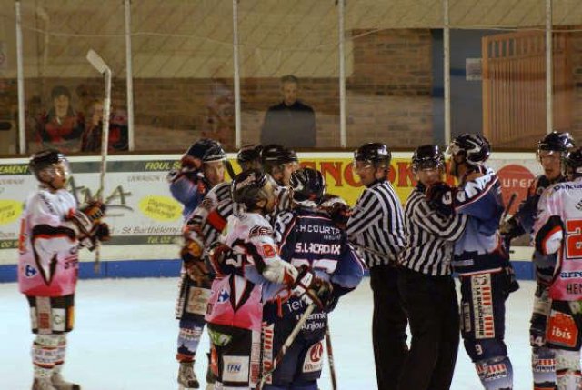 Photo hockey match Angers  - Amiens  le 11/11/2008