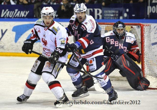 Photo hockey match Grenoble  - Briançon  le 08/12/2012