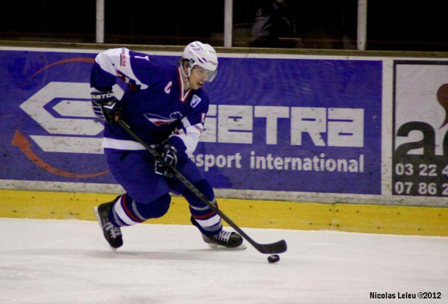 Photo hockey reportage CM U20 : Revers tricolore pour débuter
