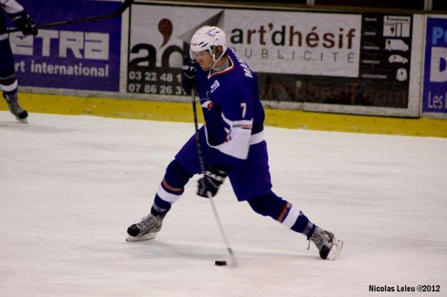 Photo hockey reportage CM U20 : Revers tricolore pour débuter