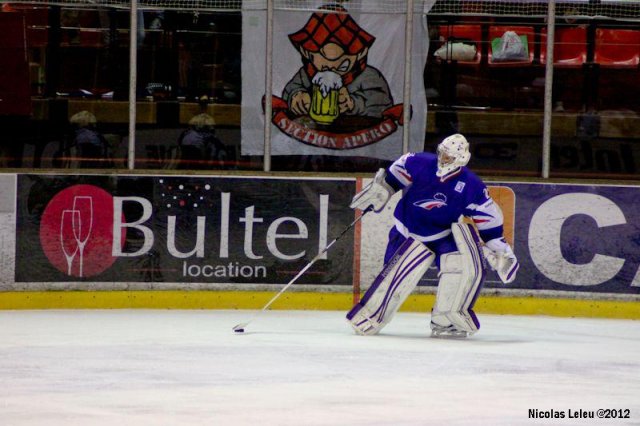 Photo hockey reportage CM U20 : Revers tricolore pour débuter